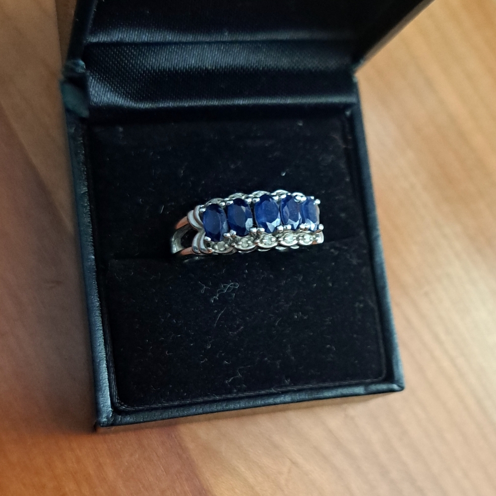 Sapphires Diamonds White Gold Ring